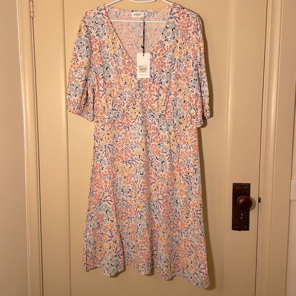JEANSWEST | Sonia V Neck Casual/ Summer Dress | Coral Print | NWT | Size 12 - Picture 10 of 11